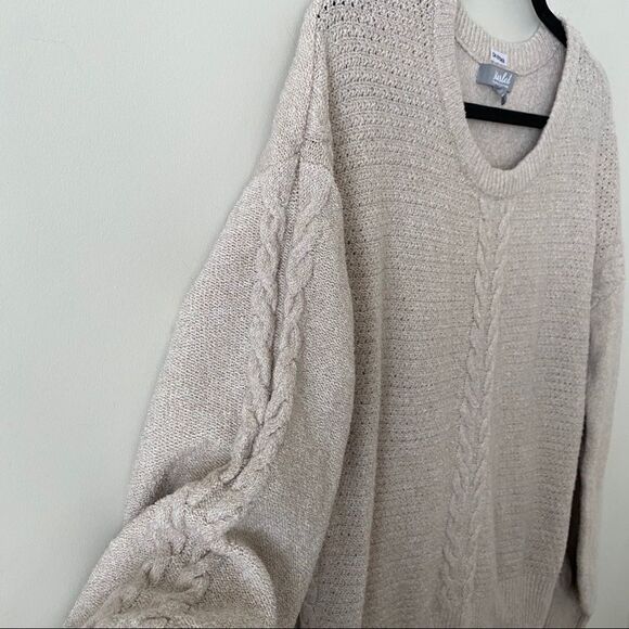 Marled Oatmeal Balloon Sleeve Light Knit Sweater - Picture 5 of 11